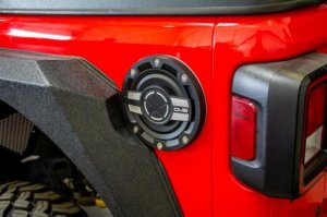 Jeep Wrangler JL Fuel Door - DV8 Offroad - 2018