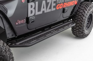 Jeep Wrangler JL Side Steps - Go Rhino - Dominator Extreme D6 - Black - `18-`20