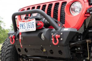 Jeep Gladiator Front Winch Bumper - Fishbone Offroad - Stubby, Raised Tube Winch Guard - Black Powdercoat - 2020+