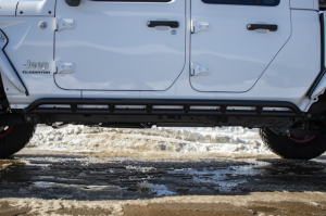 Jeep Gladiator Rocker Guard - Fishbone Offroad - Fishbone Offroad FB23142 - Black textured powder coat - 2020+