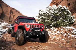 Jeep Gladiator Bumper - Front - DV8 Offroad - Pocket - `07-`22