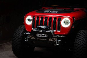 Jeep Gladiator Headlights - DV8 Offroad - LED Projector, Amber and White Halo - Chrome - 2020+