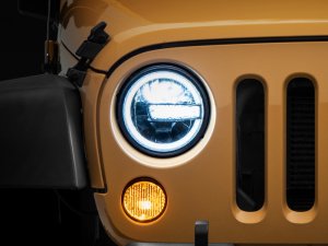 Jeep Wrangler JK LED Headlights - Raxiom - w/ Halos- Black Housing - Clear - `07-`18