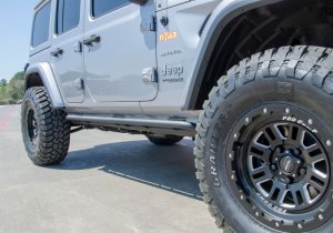 Jeep Gladiator RKR Rails - N-Fab - Cab Length (2 Steps per Side) - Textured Black - `20-`24