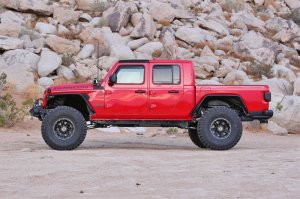 Jeep Gladiator Suspension Lift Kit - Fabtech - 5in Crawler w/DLSS RESI - `20-`21