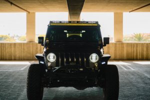Jeep Gladiator Light Bar Mount - DV8 Offroad - Low-Profile - Black - 2018