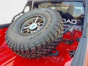 Jeep Gladiator Tire Carrier - In-Bed - DV8 Offroad - Adjustable - `19-`0