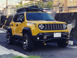 Jeep Renegade Fender Flares by MADNESS - FRP Jeep Renegade Fender Flares by MADNESS - FRP