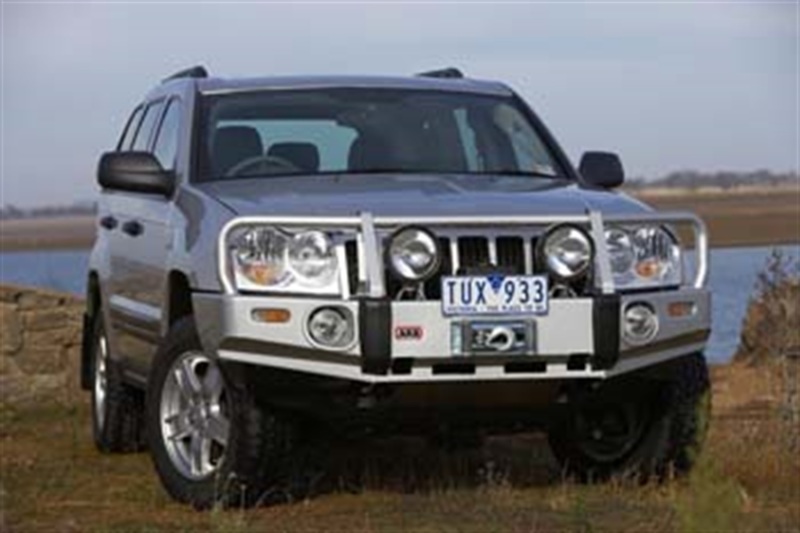 Jeep Grand Cherokee WK Bull Bars - ARB - Combination Bumper with OE Fog Lights - Black Powder Coat - `05-`08