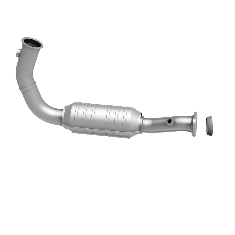 Jeep Liberty Catalytic Converter - Front - Magnaflow - Direct-Fit - 2004