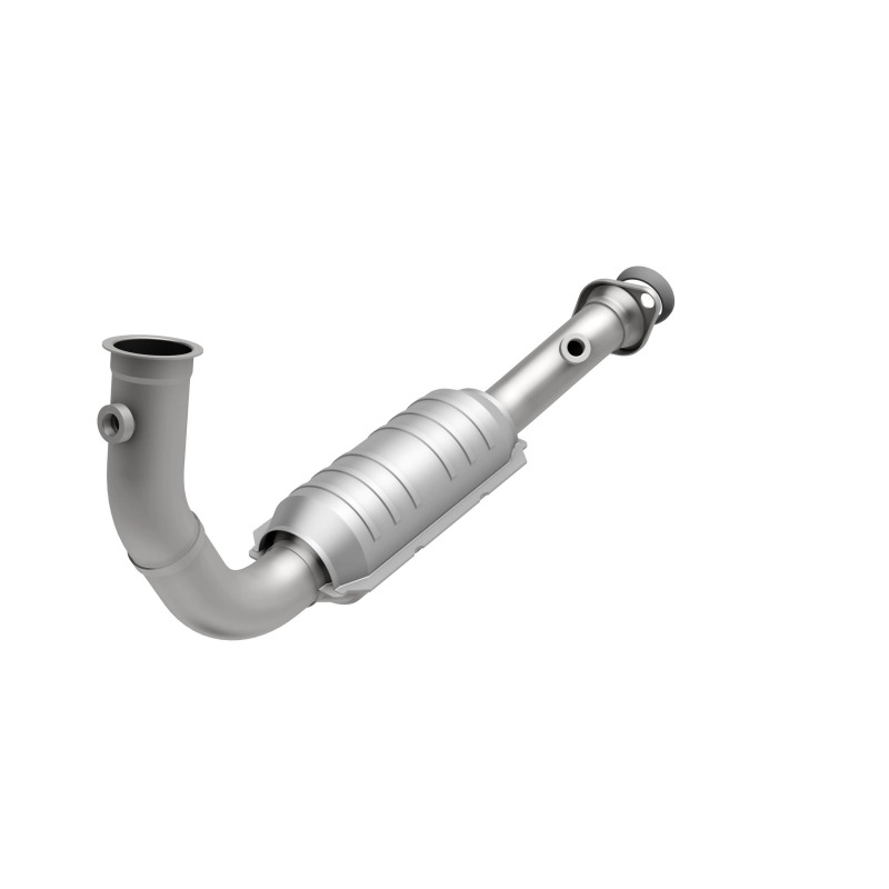 Jeep Liberty Catalytic Converter - Front - Magnaflow - Direct-Fit - 2004