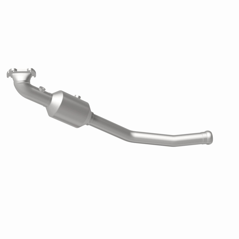 Jeep Grand Cherokee Catalytic Converter - Magnaflow - Direct Fit CARB Compliant - `13-`15