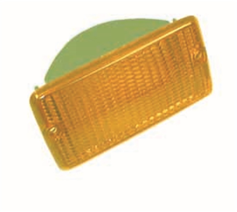 Jeep Wrangler Turn Signal Parking Light Assembly - OMIX - Amber - `97-`06 Jeep Wrangler Turn Signal Parking Light Assembly - OMIX - Amber - `97-`06