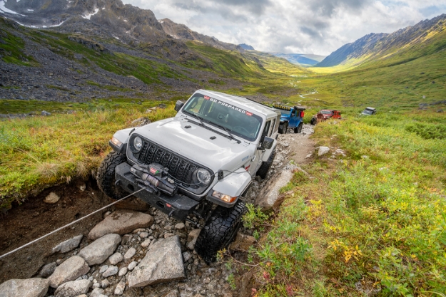 Warn Winch - Zeon XP 14-S - 14,000lb w/ Synthetic Rope