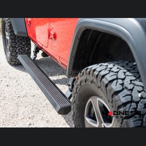 Jeep Wrangler JL Side Steps - Power Running Boards - Rough Country - E-Boards - Lighted