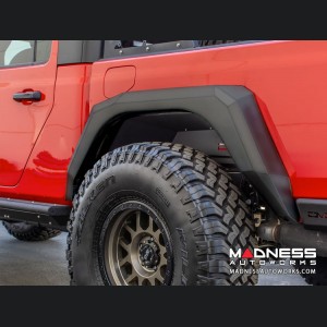 Jeep Gladiator JT Armor Style Fenders with Vents & Turn Signals