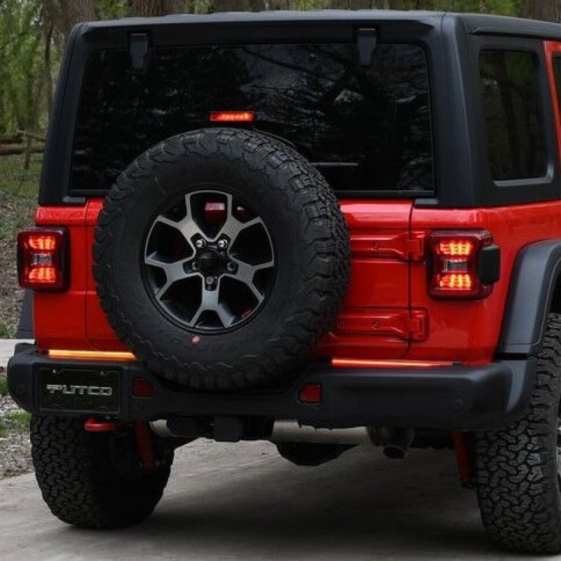 Jeep Wrangler JL Blade Tailgate Light Bar - Putco - 18 in. Split Light Blade Direct Fit Kit - Red/Amber/White - `18-`22